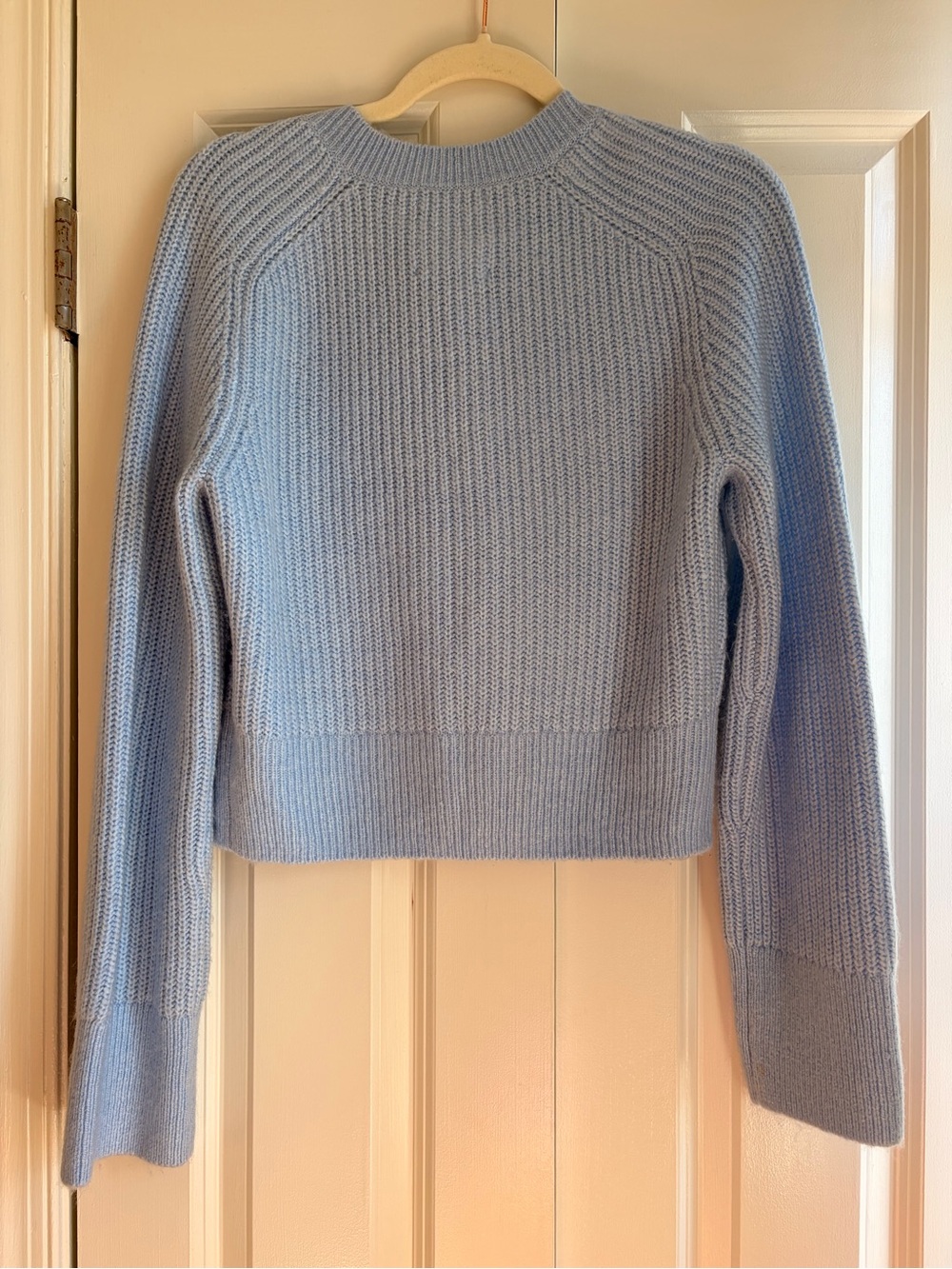 Abercrombie and Fitch light baby blue chunky knit long sleeve cardigan sweater - Picture 2 of 7